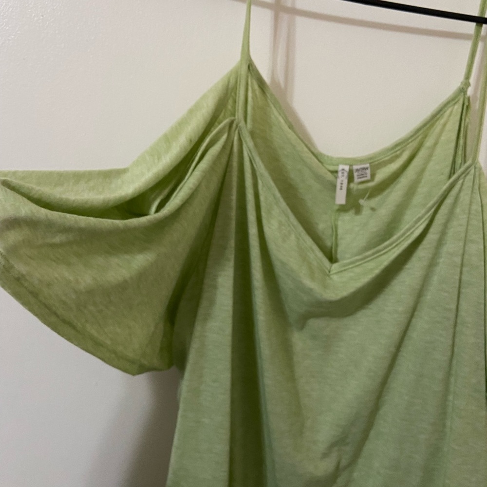 Cato Fashion’s Plus Size Woman’s Cold Shoulder Blouse Green 4X 26/28